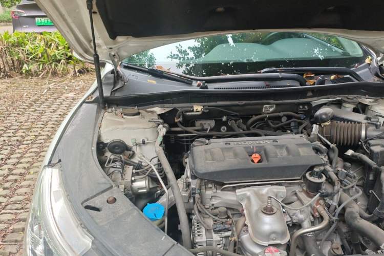 Used Honda Accord 2016 2.0L Elite Edition Engine Bay Right
