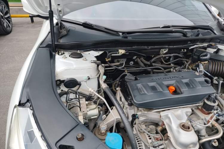 Used Honda Accord 2016 2.0L Comfort Edition Engine Bay Right