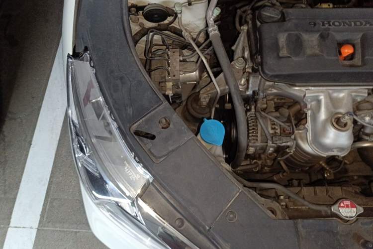 Used Honda Accord 2016 2.0L Comfort Edition Engine Bay Right