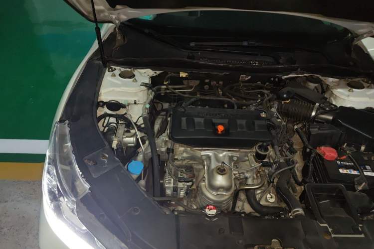 Used Honda Accord 2016 2.0L Elite Edition Engine Bay Right