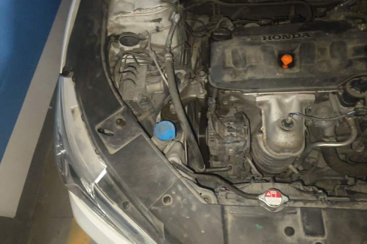 Used Honda Accord 2016 2.0L Comfort Edition Engine Bay Right