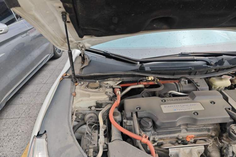 Used Honda Accord 2016 Hybrid 2.0L Sharp Edition Engine Bay Right