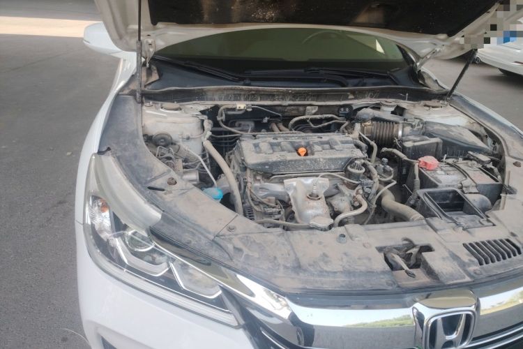 Used Honda Accord 2016 2.0L Luxury Edition Engine Bay Right