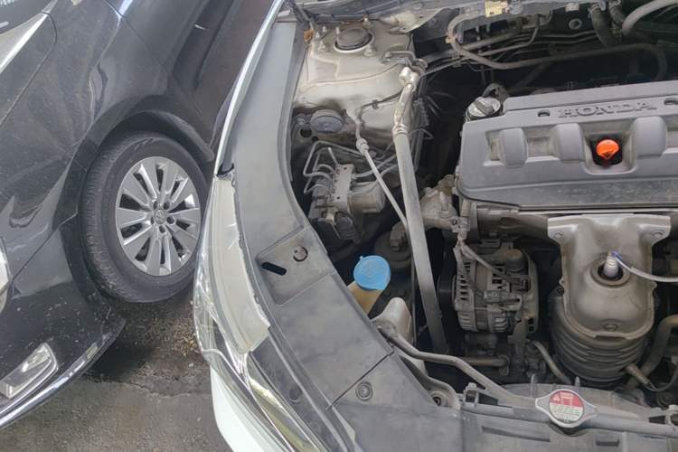 Used Honda Accord 2016 2.0L Elite Edition Engine Bay Right