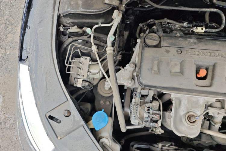 Used Honda Accord 2016 2.0L Comfort Edition Engine Bay Right