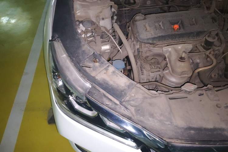 Used Honda Accord 2016 2.0L Comfort Edition Engine Bay Right