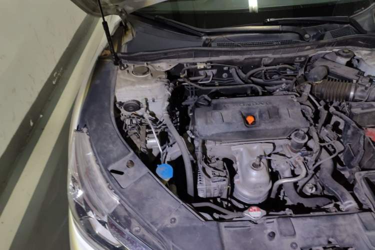 Used Honda Accord 2016 2.0L Comfort Edition Engine Bay Right