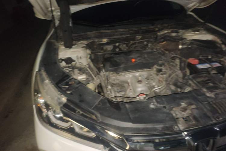 Used Honda Accord 2016 2.0L Comfort Edition Engine Bay Right