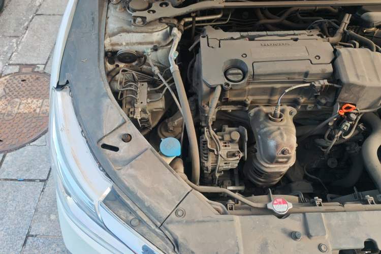 Used Honda Accord 2016 2.4L Luxury Edition Engine Bay Right