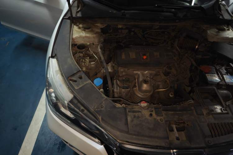 Used Honda Accord 2016 2.0L Comfort Edition Engine Bay Right