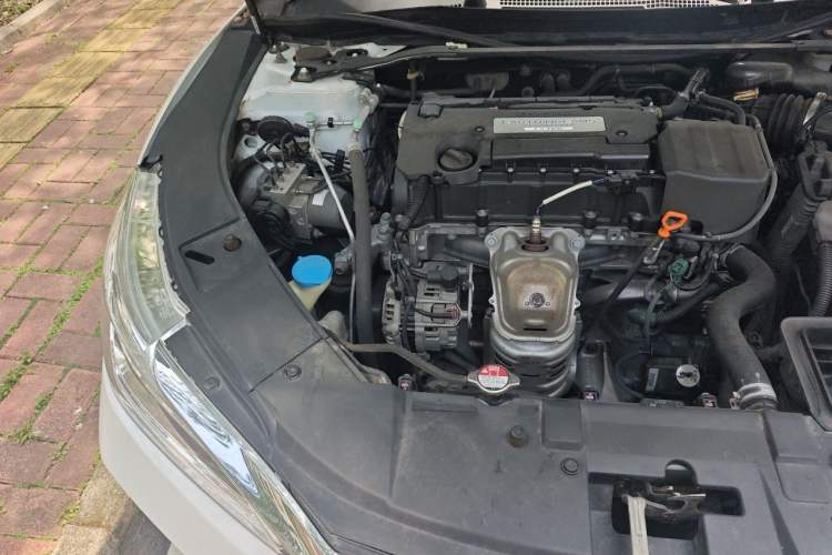 Used Honda Accord 2016 2.4L Prestige Edition Engine Bay Right