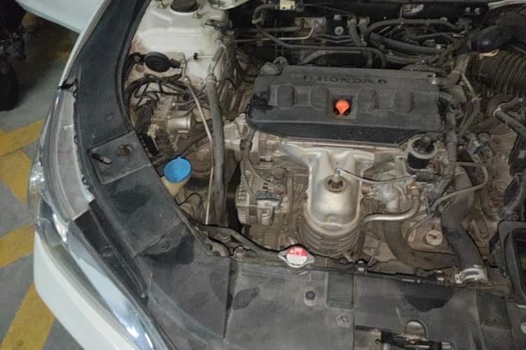 Used Honda Accord 2016 2.0L Comfort Edition Engine Bay Right