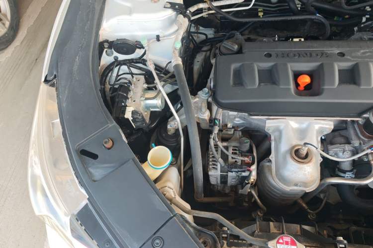 Used Honda Accord 2016 2.0L Elite Edition Engine Bay Right