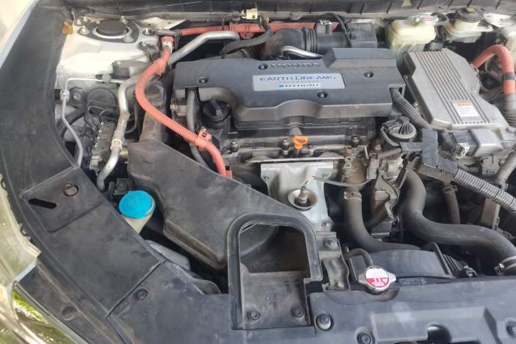 Used Honda Accord 2016 Hybrid 2.0L Sharp Edition Engine Bay Right