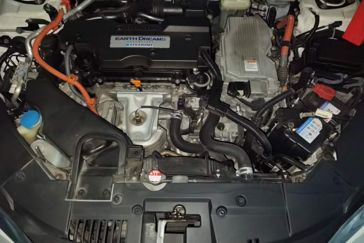 Used Honda Accord 2016 Hybrid 2.0L Sharp Edition Engine Bay