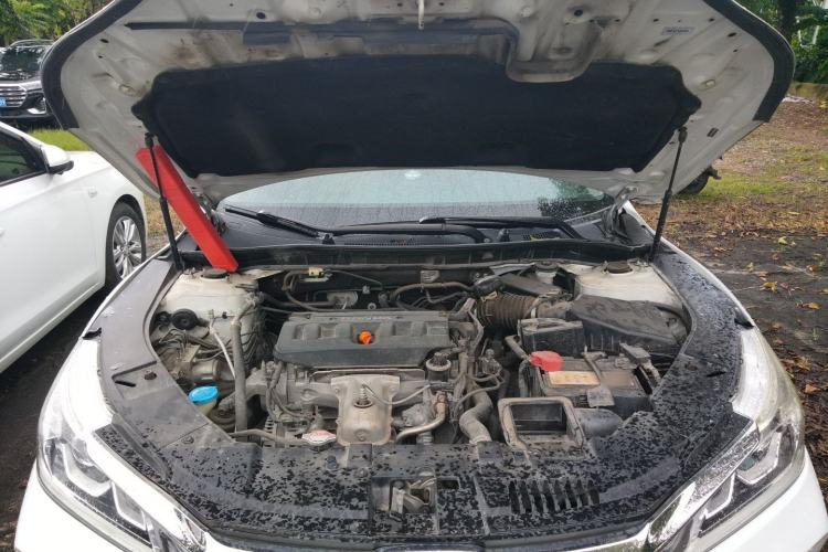 Used Honda Accord 2016 2.0L Comfort Edition Engine Bay