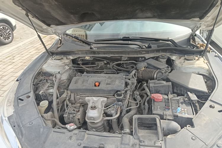 Used Honda Accord 2016 2.0L Comfort Edition Engine Bay