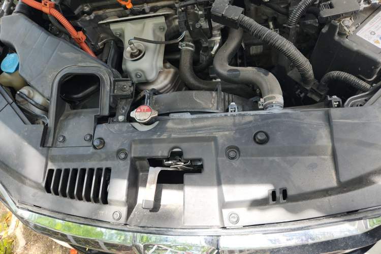 Used Honda Accord 2016 Hybrid 2.0L Rui Ling Edition Engine Bay