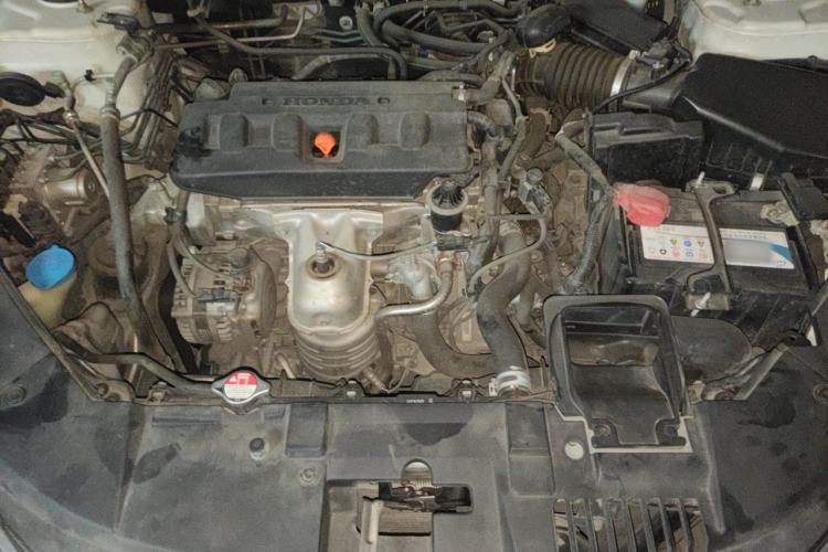 Used Honda Accord 2016 2.0L Comfort Edition Engine Bay