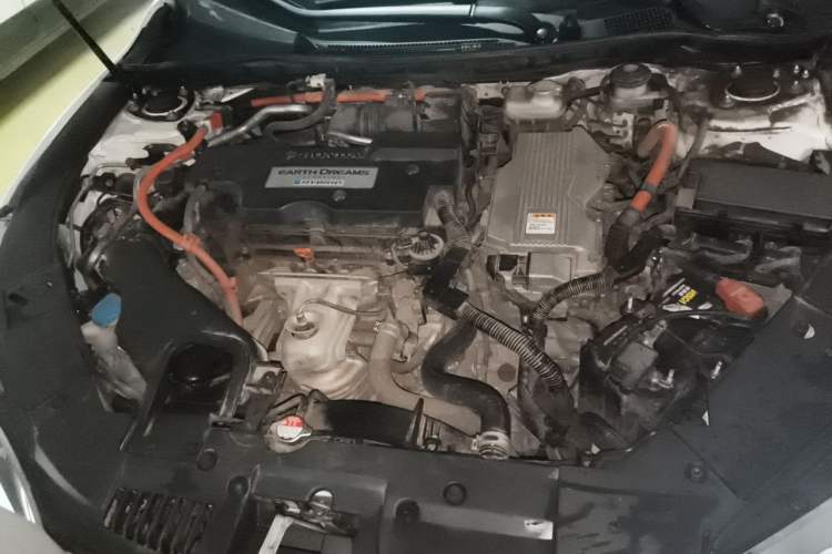 Used Honda Accord 2016 Hybrid 2.0L Sharp Edition Engine Bay