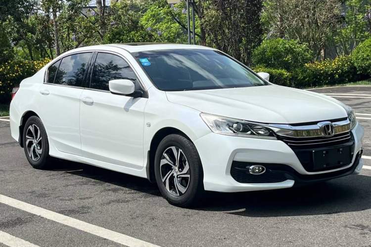 Used Honda Accord 2016 2.0L Comfort Edition Exterior 1