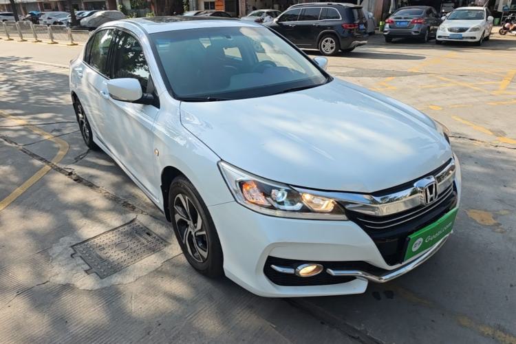 Used Honda Accord 2016 2.0L Comfort Edition Exterior 1