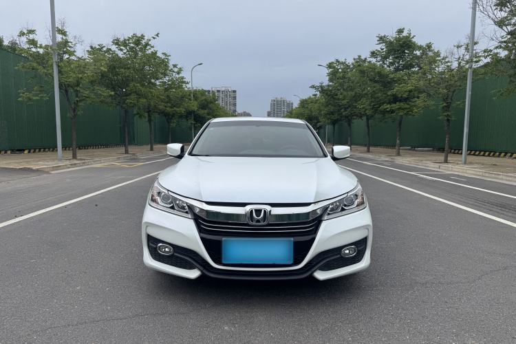 Used Honda Accord 2016 2.0L Comfort Edition Exterior 1