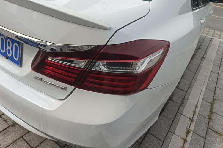 Used Honda Accord 2016 2.0L Comfort Edition Exterior 1
