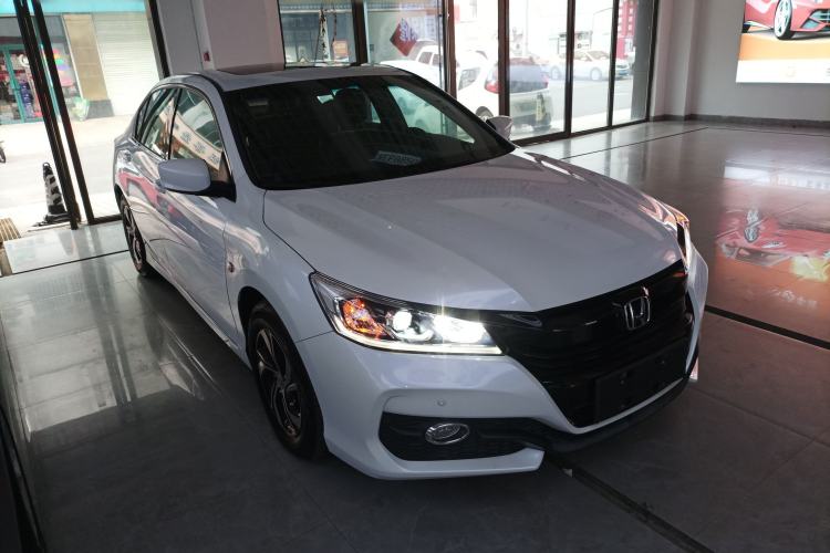 Used Honda Accord 2016 2.0L Comfort Edition Exterior 1