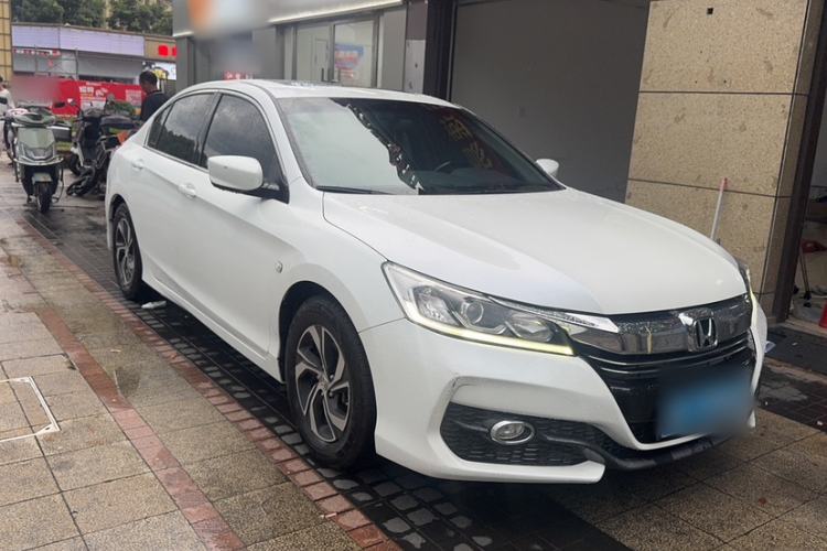 Used Honda Accord 2016 2.0L Elite Edition Exterior 2