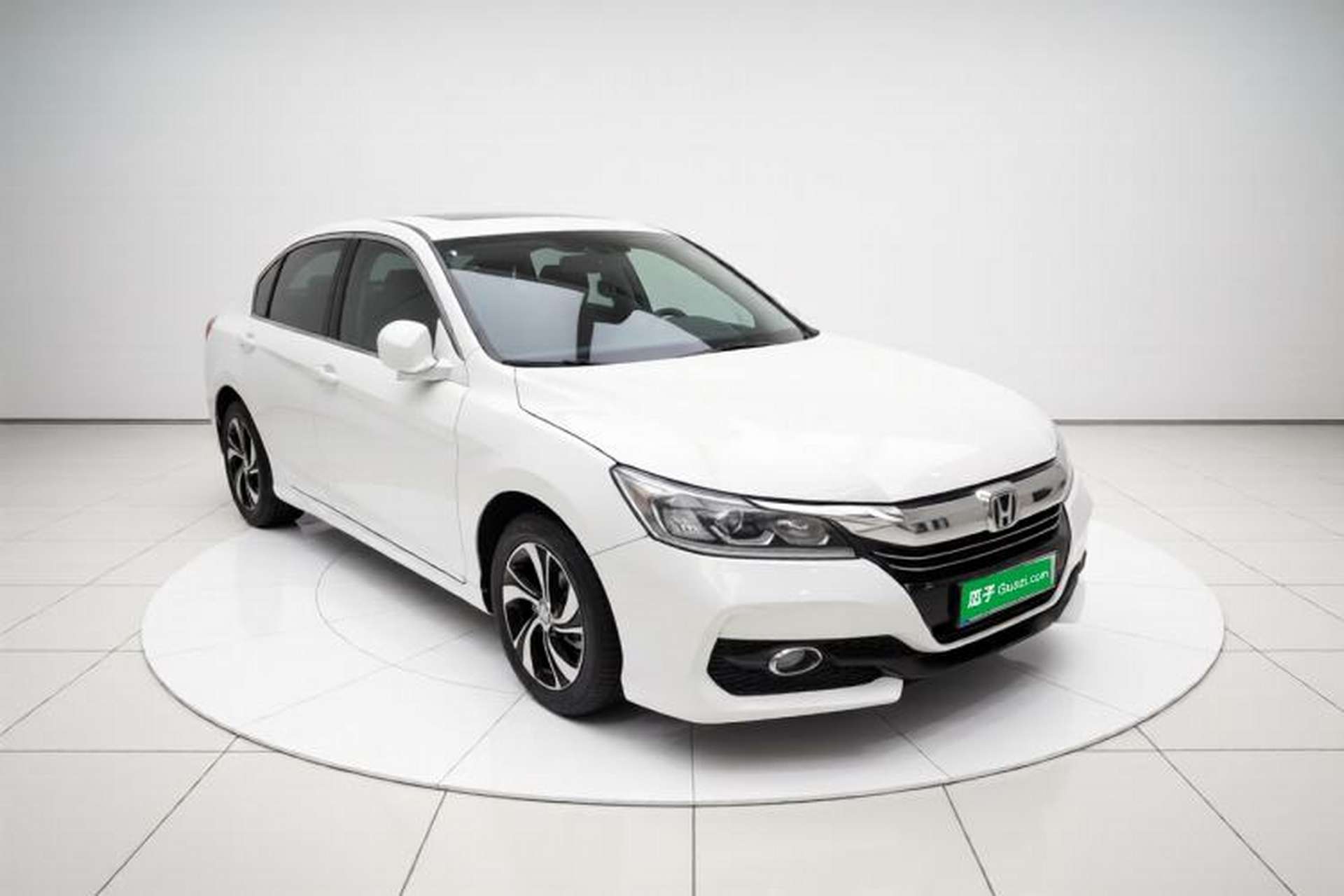 Used Honda Accord 2016 2.0L Luxury Edition Exterior 2