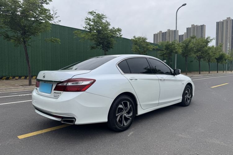 Used Honda Accord 2016 2.0L Comfort Edition Exterior 2