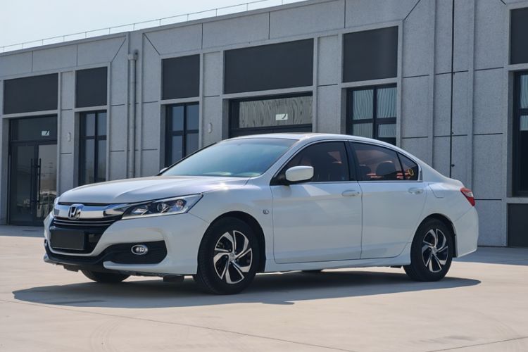 Used Honda Accord 2016 2.0L Elite Edition Exterior 3