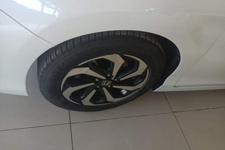 Used Honda Accord 2016 2.4L Luxury Edition Exterior 4