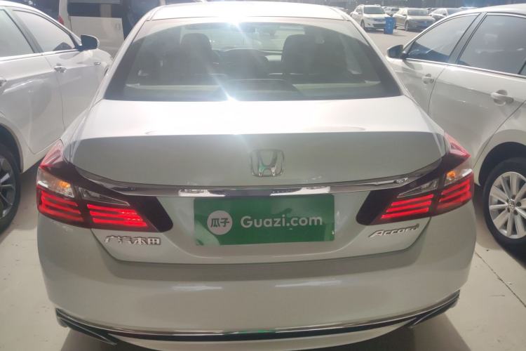 Used Honda Accord 2016 2.0L Elite Edition Exterior 4