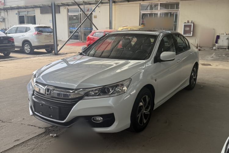 Used Honda Accord 2016 2.0L Comfort Edition Exterior 5