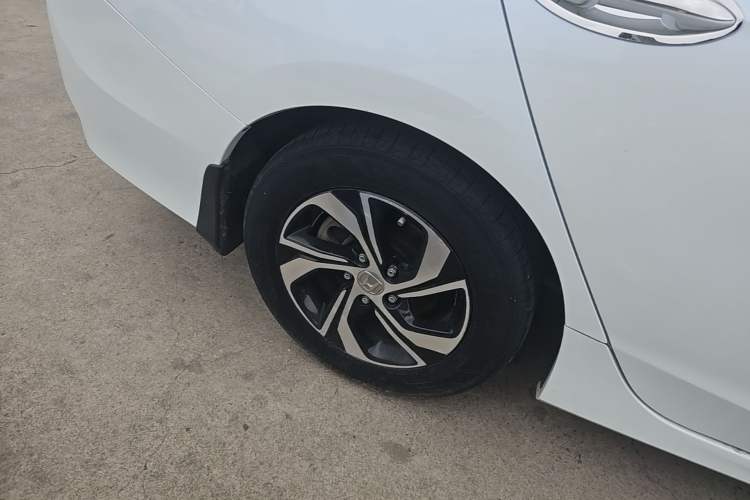 Used Honda Accord 2016 2.0L Comfort Edition Exterior 5