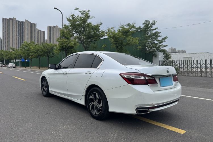 Used Honda Accord 2016 2.0L Comfort Edition Exterior 5