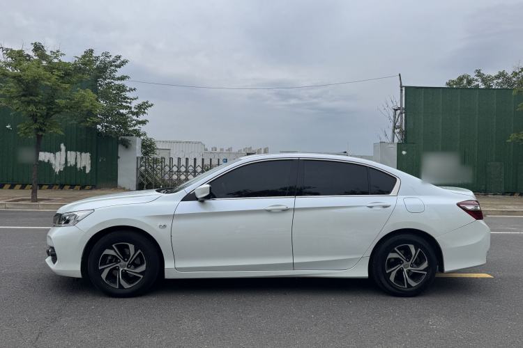 Used Honda Accord 2016 2.0L Comfort Edition Exterior 6