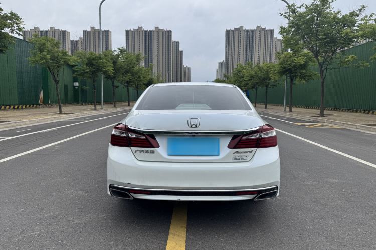 Used Honda Accord 2016 2.0L Comfort Edition Exterior 7