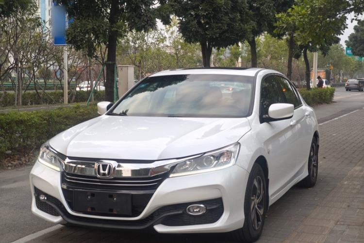 Used Honda Accord 2016 2.0L Elite Edition Exterior 9