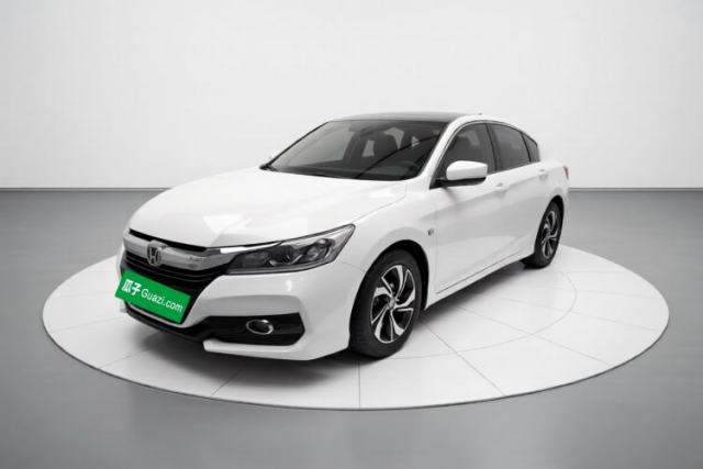 Honda Accord 2016 2.0L Elite Edition usado