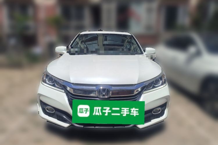 Used Honda Accord 2016 2.0L Luxury Edition Front