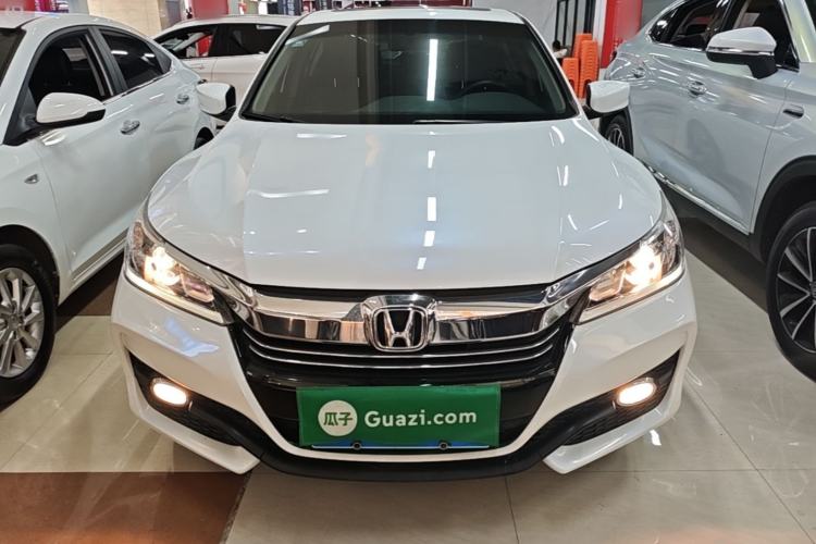 Used Honda Accord 2016 2.0L Comfort Edition Front