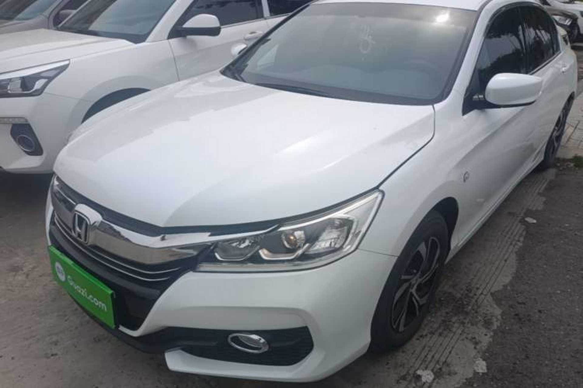 Used Honda Accord 2016 2.0L Comfort Edition Front Left 45 Deg
