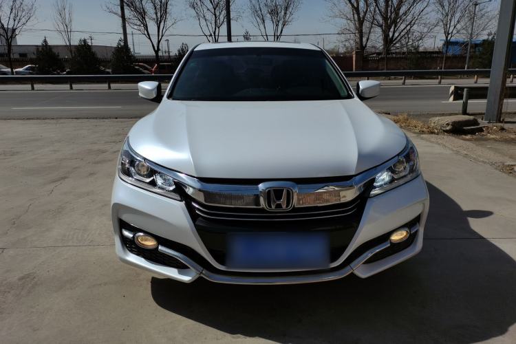 Used Honda Accord 2016 2.0L Comfort Edition Front