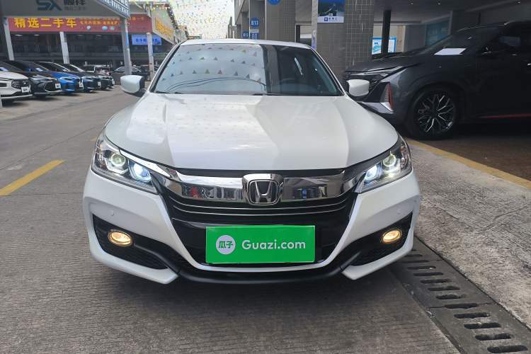 Used Honda Accord 2016 2.0L Comfort Edition Front
