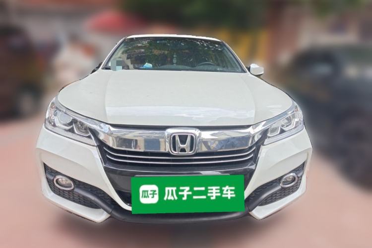 Used Honda Accord 2016 2.0L Comfort Edition Front