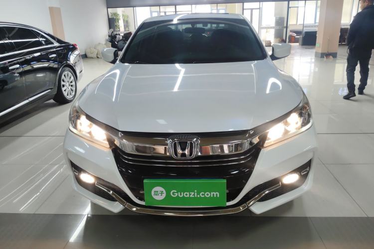 Used Honda Accord 2016 2.0L Comfort Edition Front