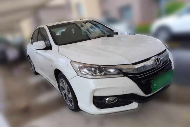 Used Honda Accord 2016 2.0L Comfort Edition Front Right 45 Deg